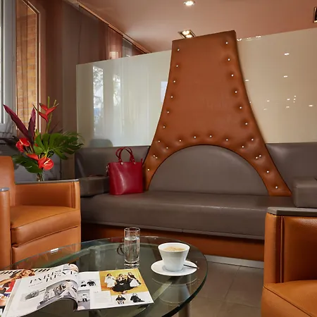 Beaugrenelle St-charles Tour Eiffel 3* Paris