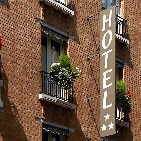 Hotell Beaugrenelle St-charles Tour Eiffel 3*
