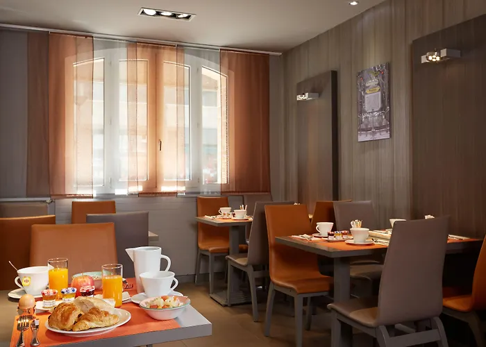 Beaugrenelle St-charles Tour Eiffel Hotel 3*