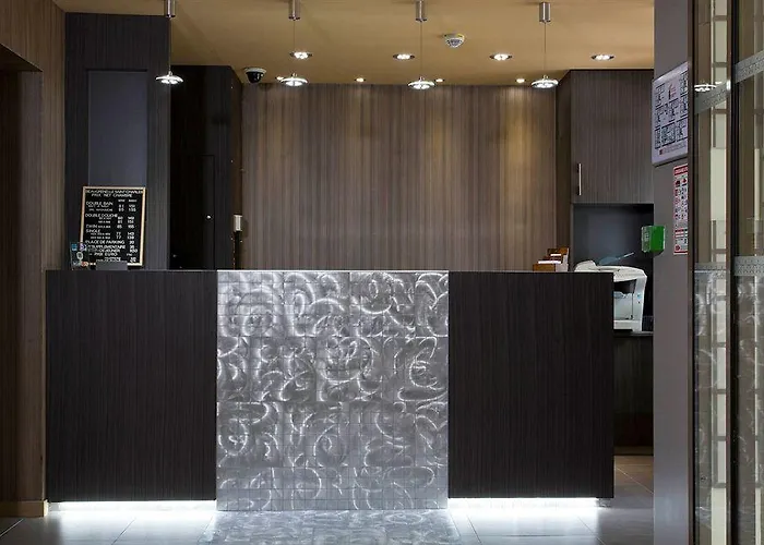 Beaugrenelle St-charles Tour Eiffel 3* Paris