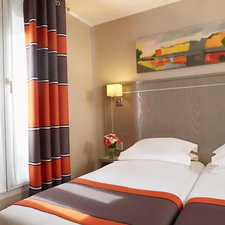 Beaugrenelle St-charles Tour Eiffel 3*